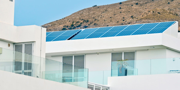 Comprar / Vender Pisos y Plantas Bajas en Galapagar · con Placas Solares