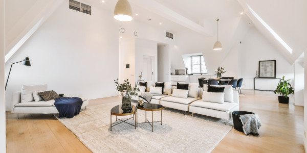 Compraventa de Inmuebles en Carabaña · Tríplex